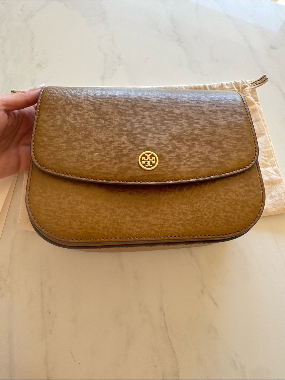 Tory Burch Robinson Convertible Shoulder Bag